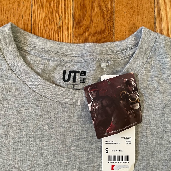 Uniqlo Street Fighter The Game T Shirt Small - Picture 2 of 3